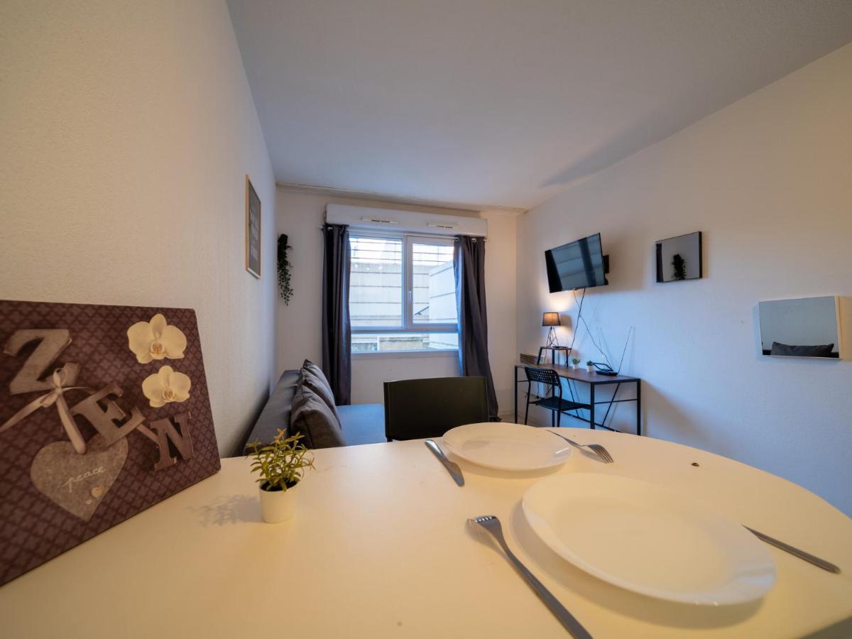 Appartement Tout Equipe Wifi A 6 Min St Charles Marsilia Exterior foto